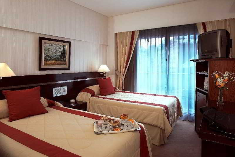 โรงแรมโกลบาเลส เรปูบลิกา บัวโนสไอเรส ภายนอก รูปภาพ